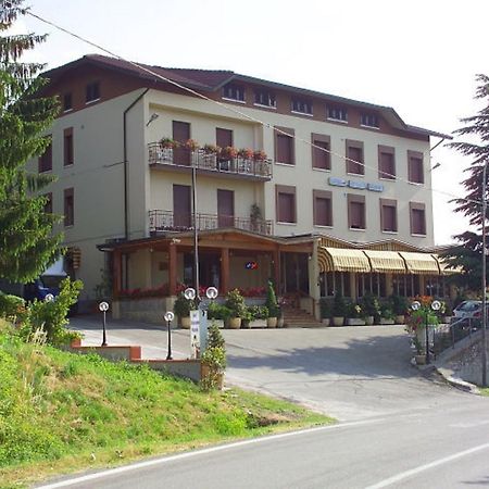 Albergo Ristorante Miramonti Toano 外观 照片
