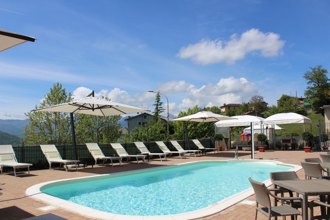 Albergo Ristorante Miramonti Toano 外观 照片