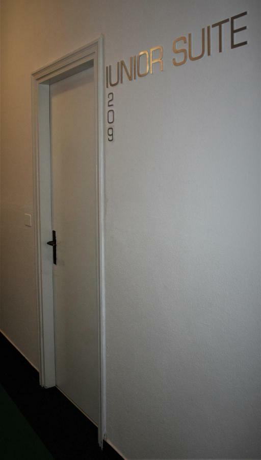 Albergo Ristorante Miramonti Toano 外观 照片